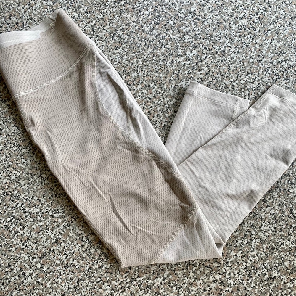 Outdoor Voices TechSweat zoom leggings. Size small